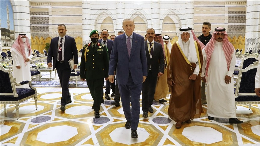 Erdoğan Arabistan'a ulaştı