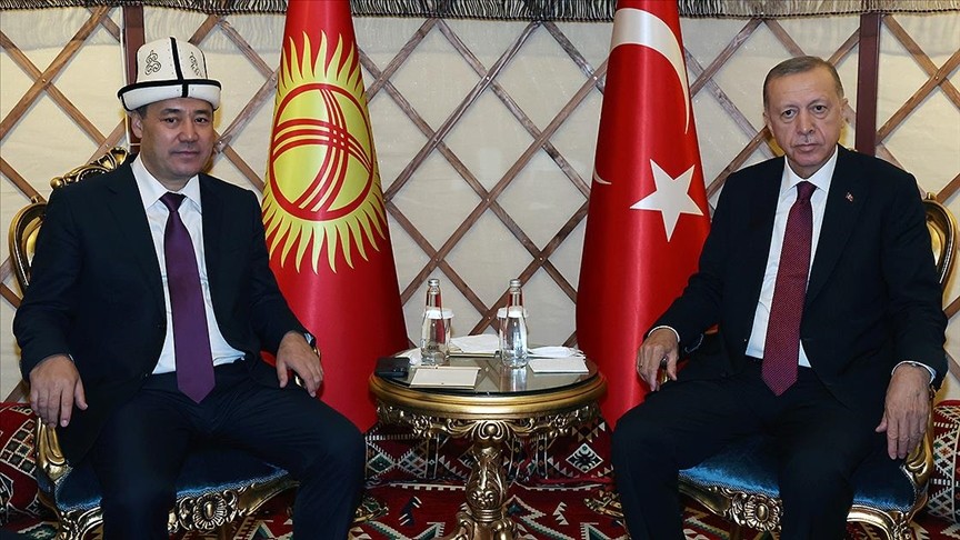 Erdoğan, Kırgız ve KKTC'li mevkidaşlarıyla görüştü