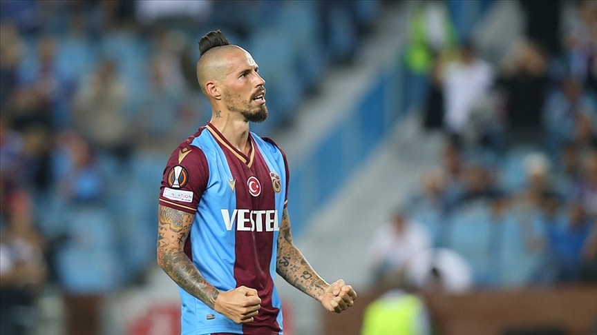 Trabzonspor'un Slovak oyuncusu Marek Hamsik, futbolculuk kariyerini noktalıyor