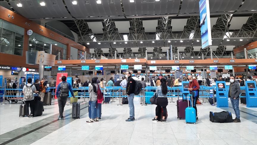 İstanbul Havalimanı'nda günlük uçuş rekoru kırıldı