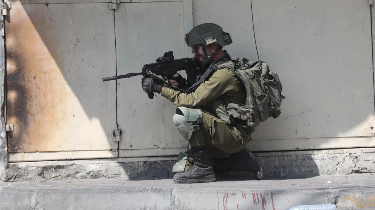 İsrail güçleri, Batı Şeria'da 1 Filistinliyi öldürdü, 2 Filistinliyi yaraladı