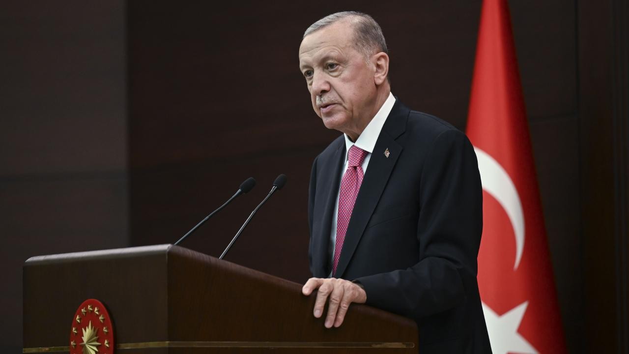 Cumhurbaşkanı Erdoğan'dan Bahçeli'ye tebrik