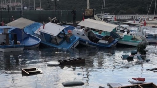 Depremde kaybolan tekne 1 yıl sonra bulundu