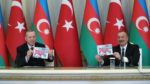 Başkan Erdoğan İlham Aliyev ile görüştü