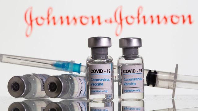 Hollanda Johnson and Johnson aşısının kullanımını durdurdu