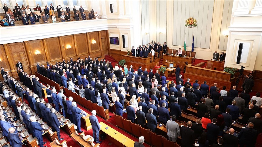Bulgaristan'ın yeni parlamentosu ilk oturumunu 12 Nisan'da yapacak