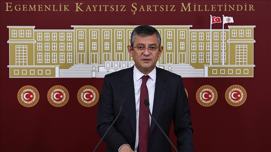CHP Genel Başkanı Özgür Özel'in oy kullandığı sandıkta en çok oyu partisinin adayı aldı