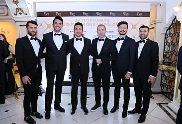 Türkiye'nin 10 Başarılı Genci'ne uluslararası ödül