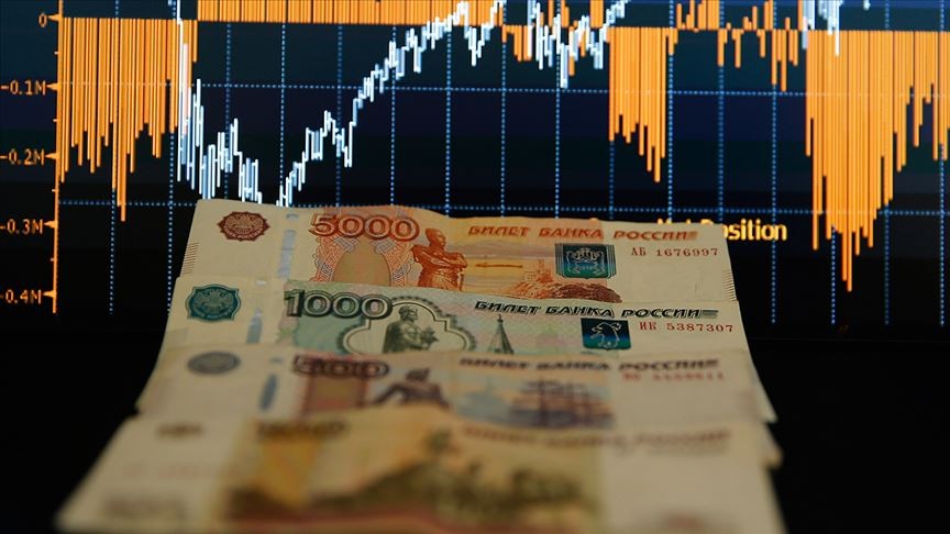 Rusya Merkez Bankası faizi 50 baz puan indirdi