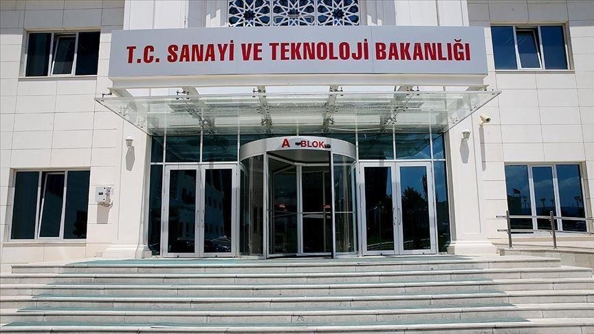 Sanayi ve Teknoloji Bakanlığı, Türkiye Yüzyılı'na "Milli Teknoloji Hamlesi"yle yürüyecek
