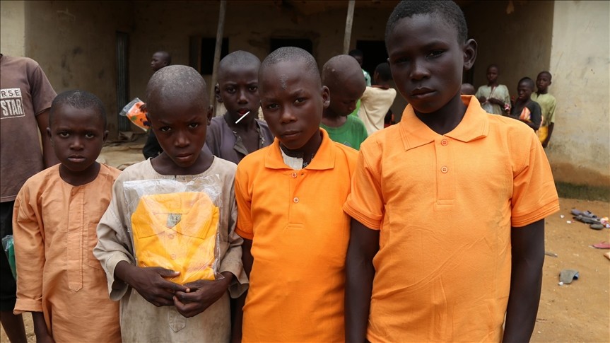 Nijerya'da 12 milyondan fazla çocuk okuldan uzaklaştı
