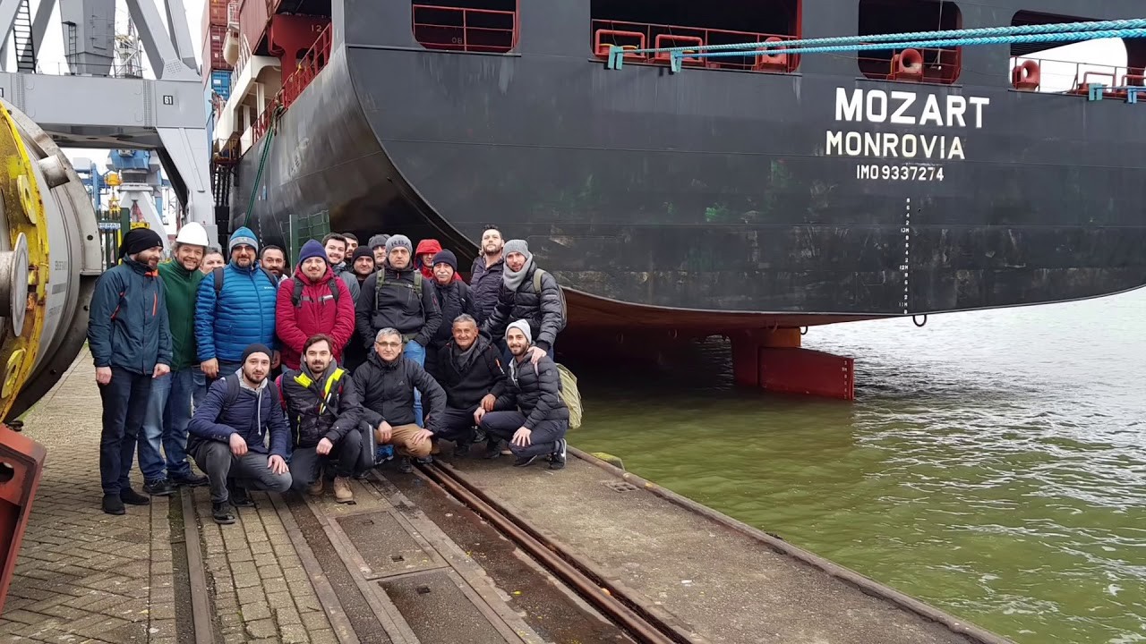 Kaçırılan Türk gemisi ile ilgili peş peşe açıklamalar