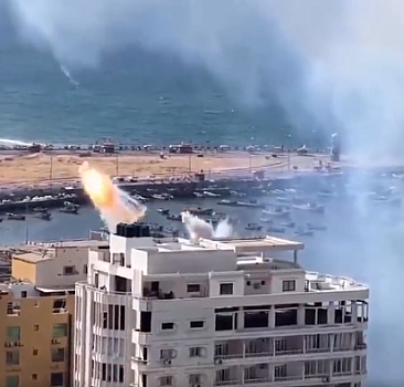 İsrail Gazze'ye fosfor bombası kullandı