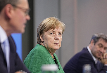 Merkel'den tehdit: Harekete geçmezseniz...