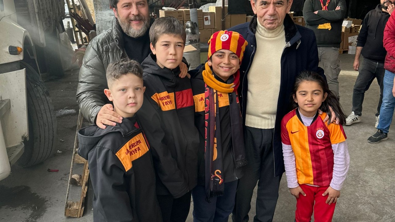 Galatasaray Başkanı Dursun Özbek'ten deprem bölgesine ziyaret