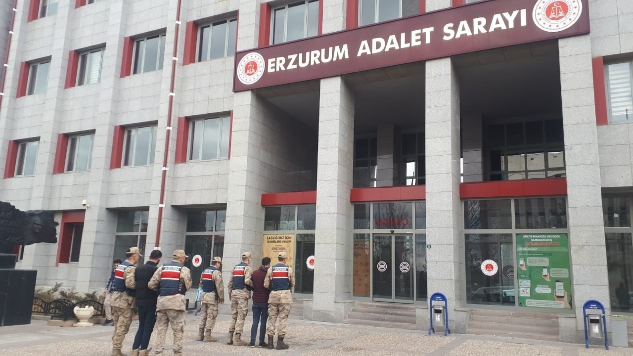Erzurum'da kablo hırsızlığı yapan 2 kişi tutuklandı