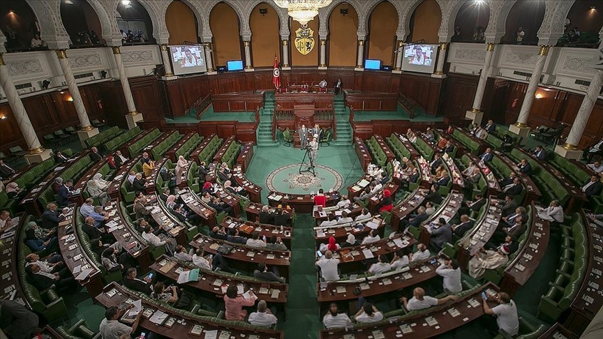 Tunus Parlamento Ofisi'nden darbe çıkışı