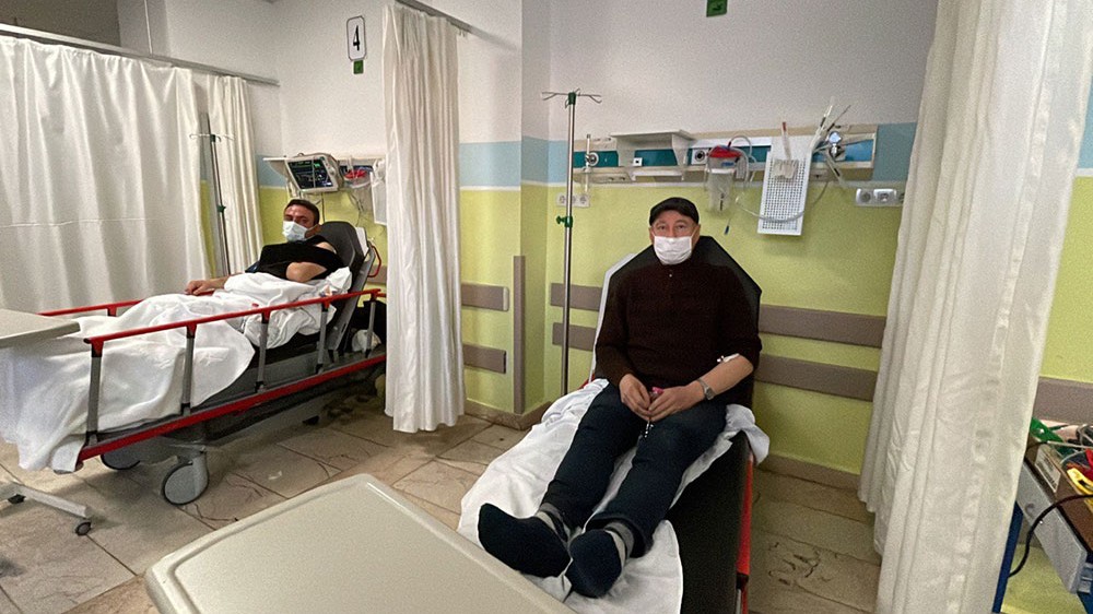 İP'liler il başkanlığında birbirine girdi: 2 kişi hastanelik