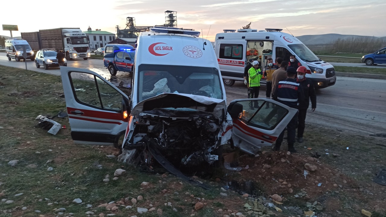 Kahramanmaraş'ta feci kaza: 3 ölü, 3 yaralı