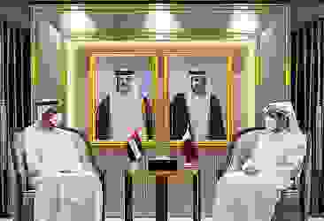 Katar ve BAE'li Bakanlar Doha'da görüştü