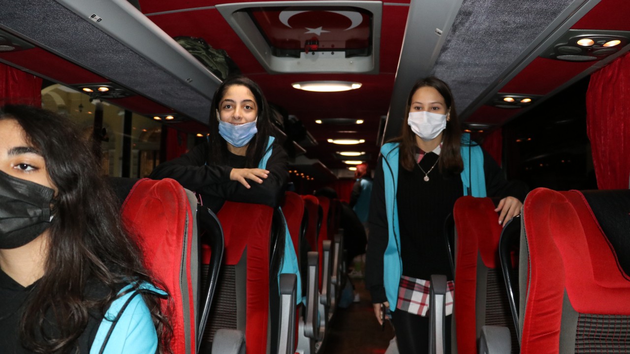 İzmirli öğrenciler Osmanlı başkentlerini gezecek