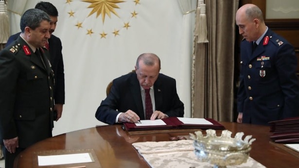 Başkan Erdoğan YAŞ kararlarını onayladı