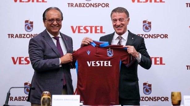 Trabzonspor''un forma göğüs sponsoru değişti!