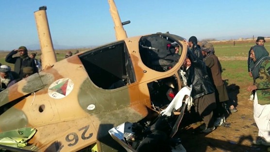 Taliban orduya ait savaş helikopterini düşürdü