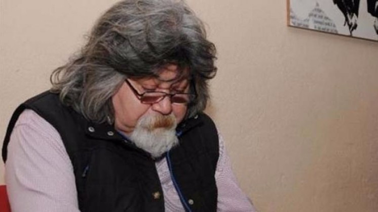 Ahmet Aziz Nesin'e yakalama kararı çıkarıldı