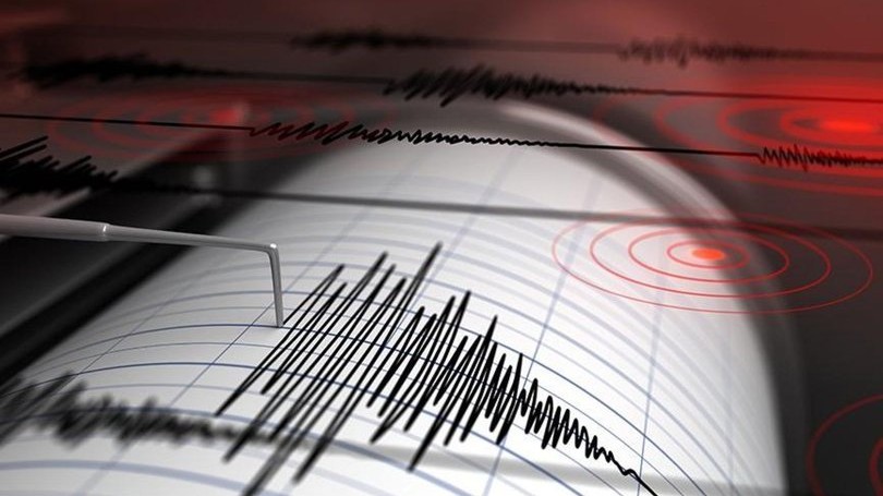 Çanakkale''de korkutan deprem!