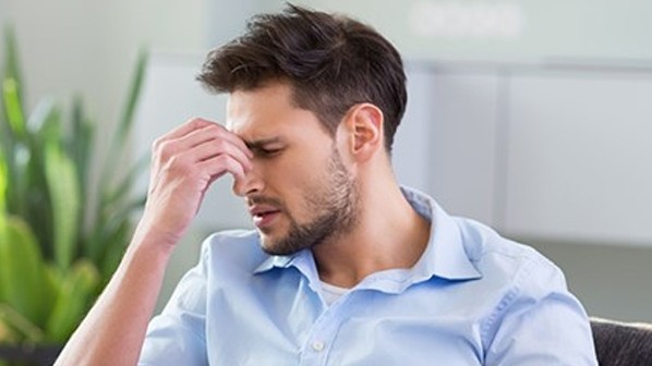 Migren nedir? Migren Belirtileri nelerdir?