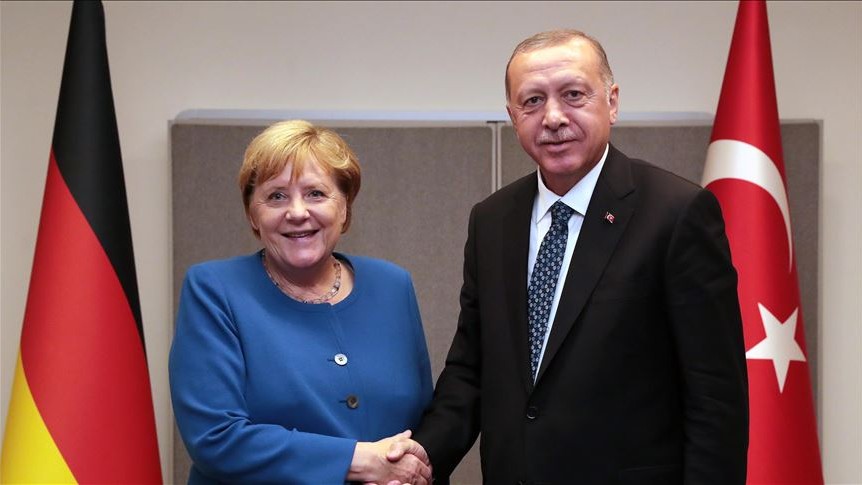 Cumhurbaşkanı Erdoğan, Merkel ile Libya''yı görüştü