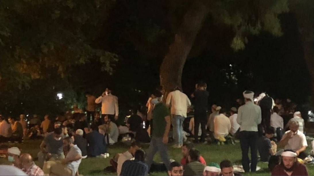 Vatandaşlar Ayasofya''da ilk namaz için toplanmaya başladı