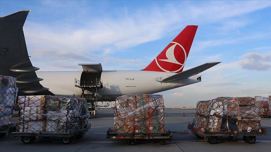 Türkiye''nin Filistin için hazırladığı tıbbi malzeme uçakla gönderildi