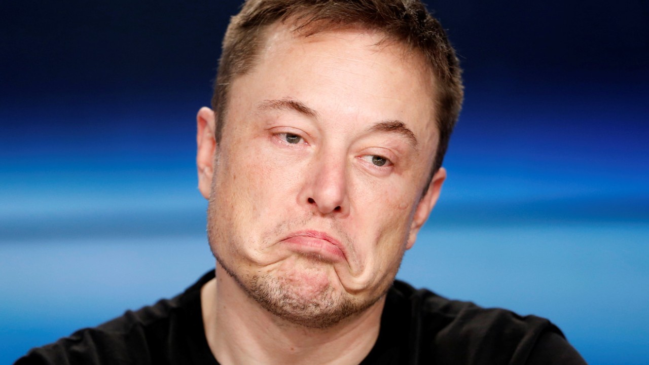 Elon Musk istifa ediyor!