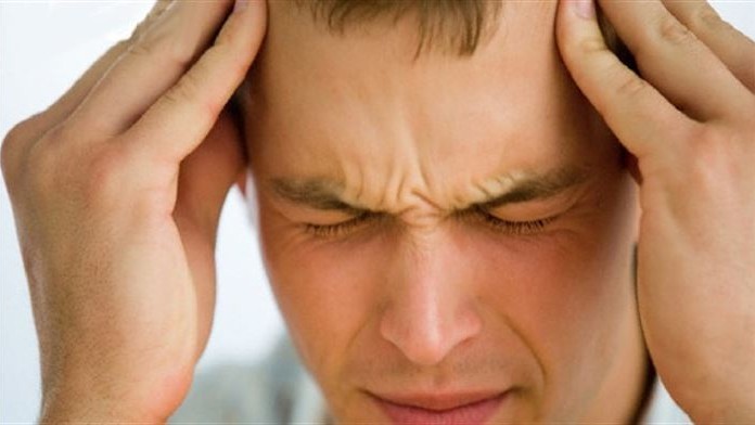 Baş ağrısı neden olur? Nasıl geçer? Baş ağrısına ne iyi gelir?